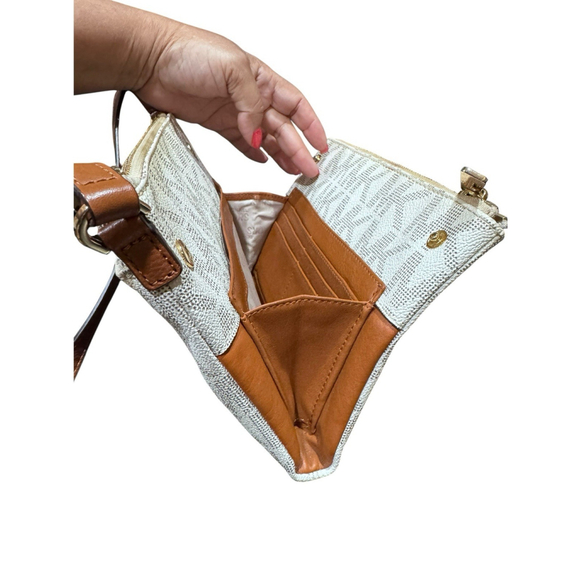 Michael Kors Fulton Large White,Gray Signature Logo Crossbody Bag - Picture 7 of 16